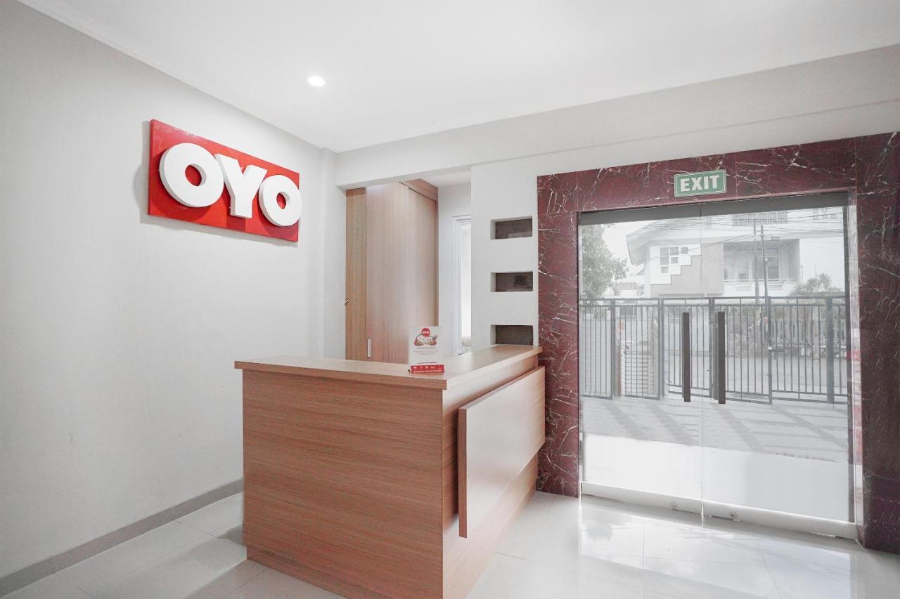 Oyo 415 The Kartini 8 Residence Jacarta Exterior foto