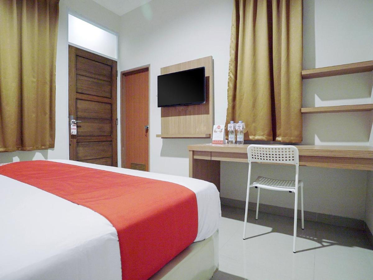 Oyo 415 The Kartini 8 Residence Jacarta Exterior foto