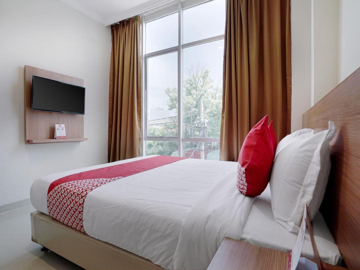Oyo 415 The Kartini 8 Residence Jacarta Exterior foto